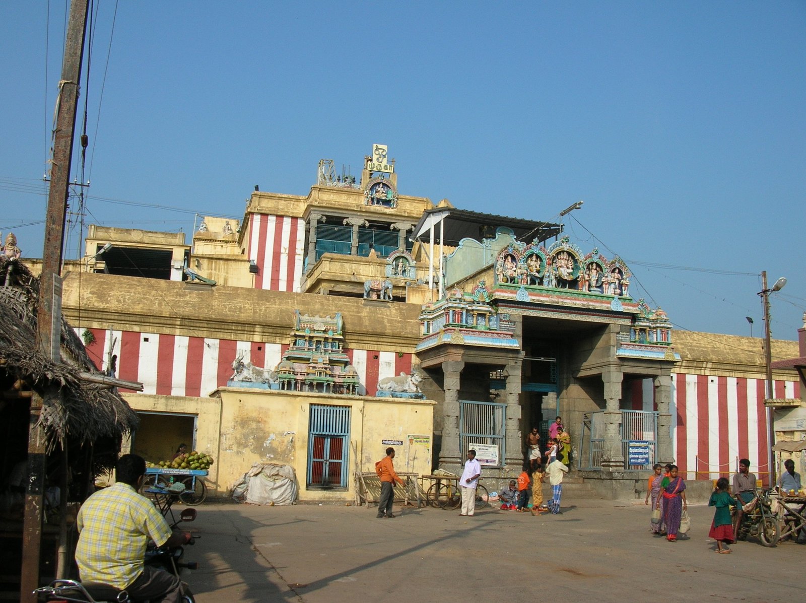 Swamimalai Murugan Temple gopuram